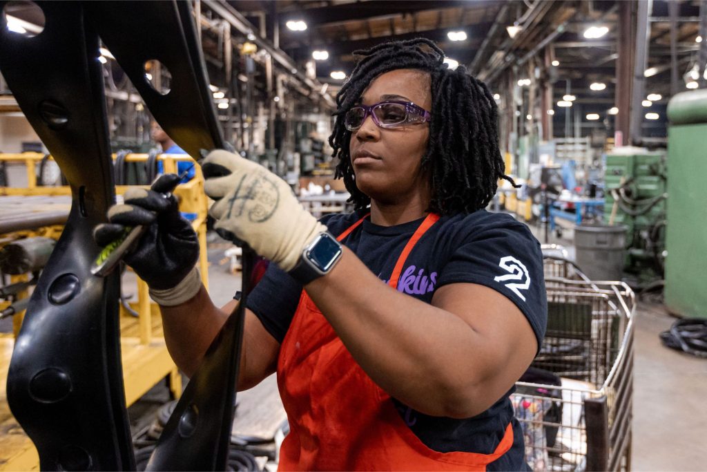 Spec Rubber employee manufacturing gasket